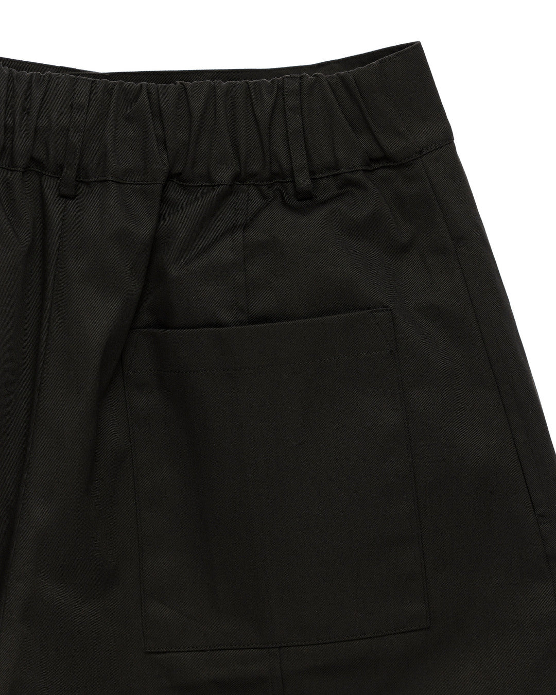 Coated Double-Pleat Wide Shorts worn on model, image 02