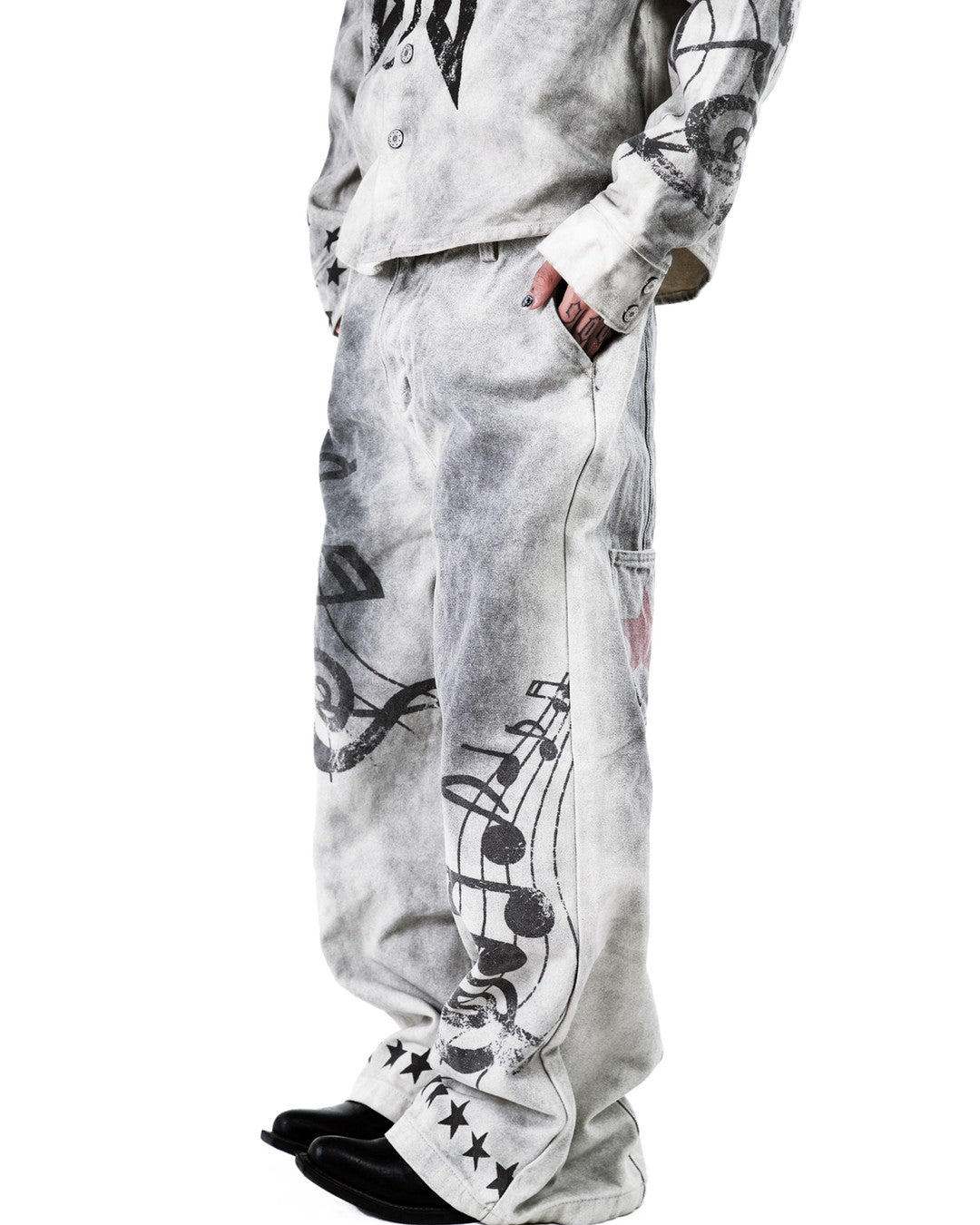 Music Note Mud-Wash Wide-Leg Pants worn on model, image 05
