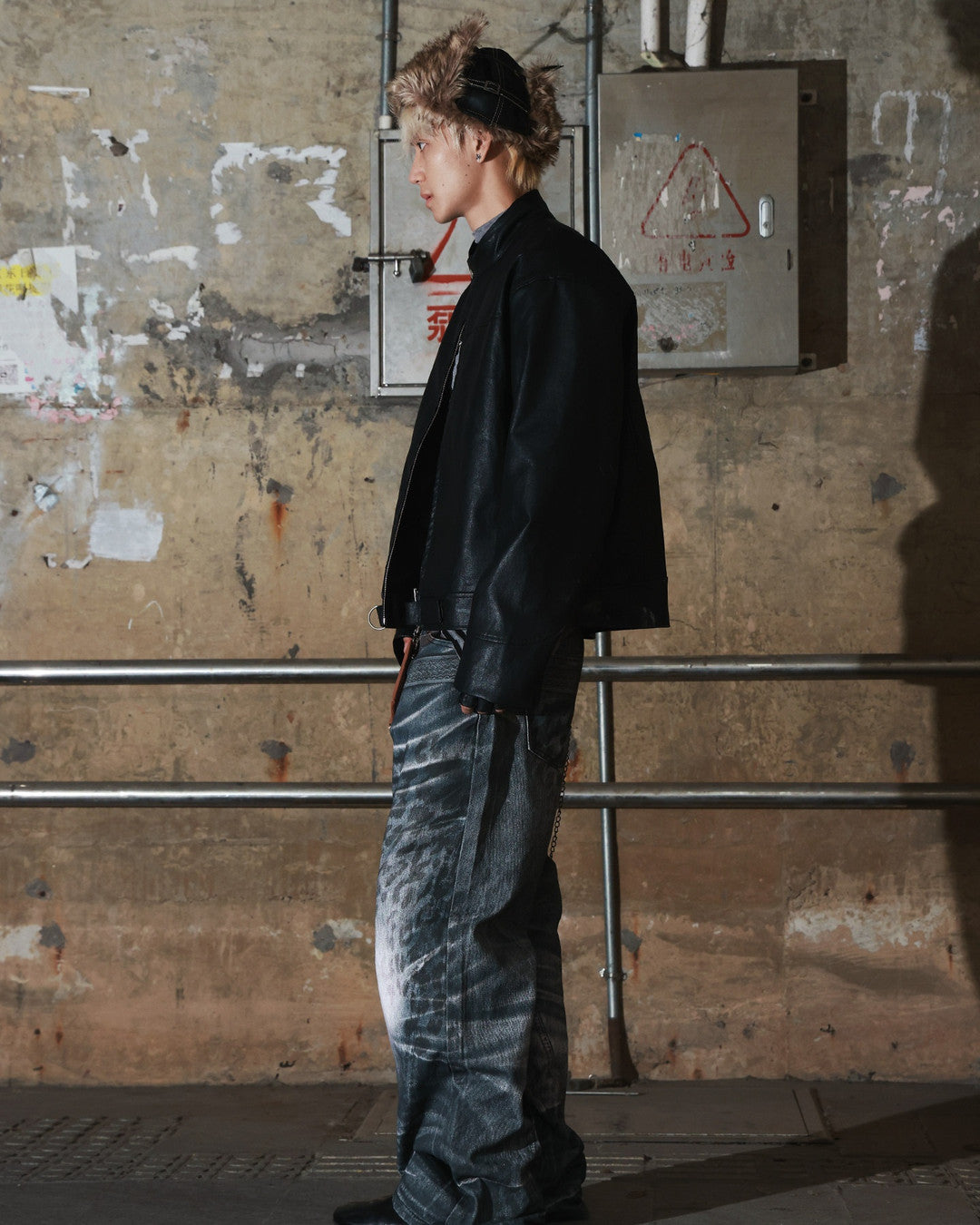 Trompe-l'Oeil Leopard Flared Jeans worn on model, image 02