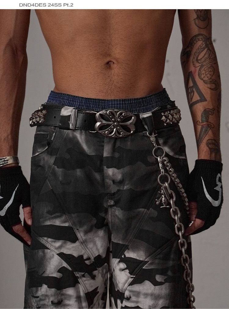 DND4DES SCROLL BUCKLE STUDDED BELT; Black; worn view