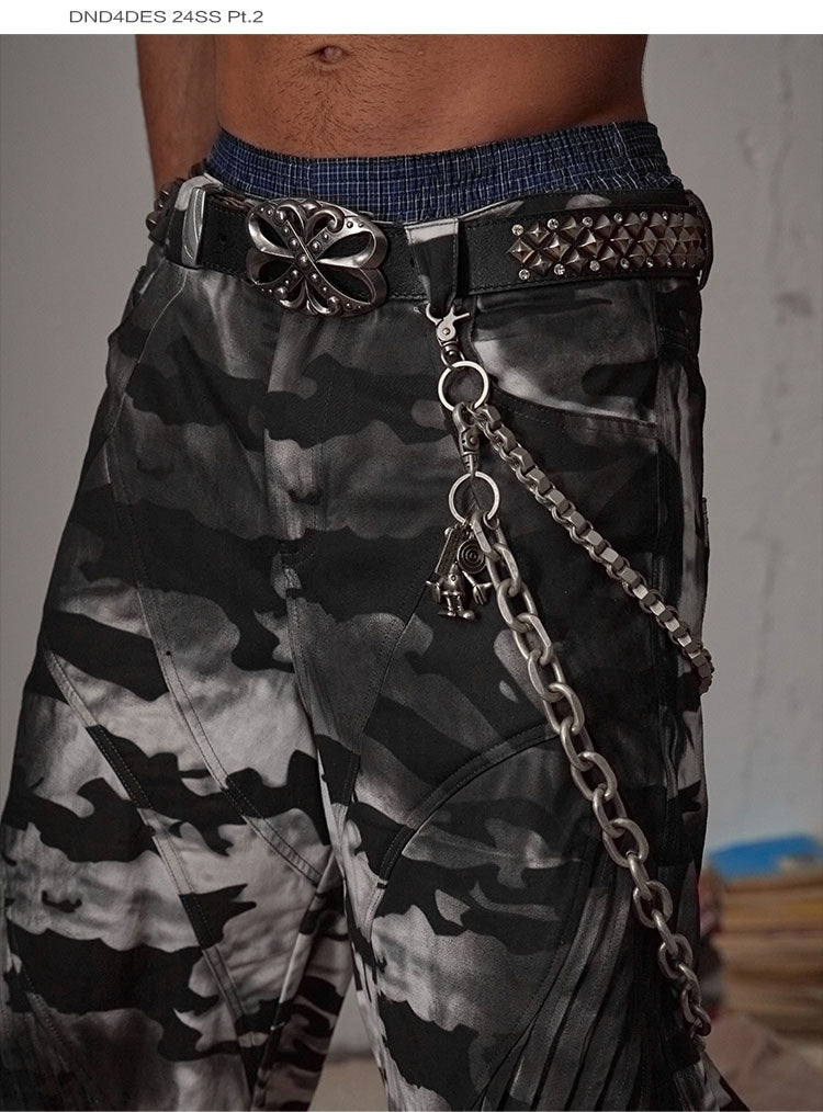 DND4DES SCROLL BUCKLE STUDDED BELT; Black; worn view