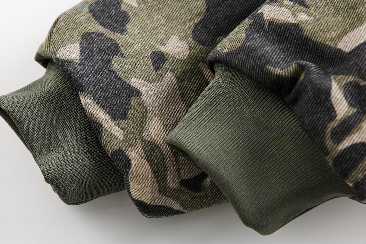 BLACK ENERGY FLORAL CAMO FUR HOOD JACKET; Camo; garment construction detail