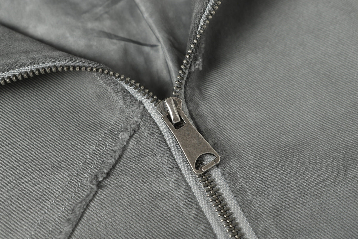 EXTREME CAUSE PANEL SEAM ZIP JACKET; Gray; design detail