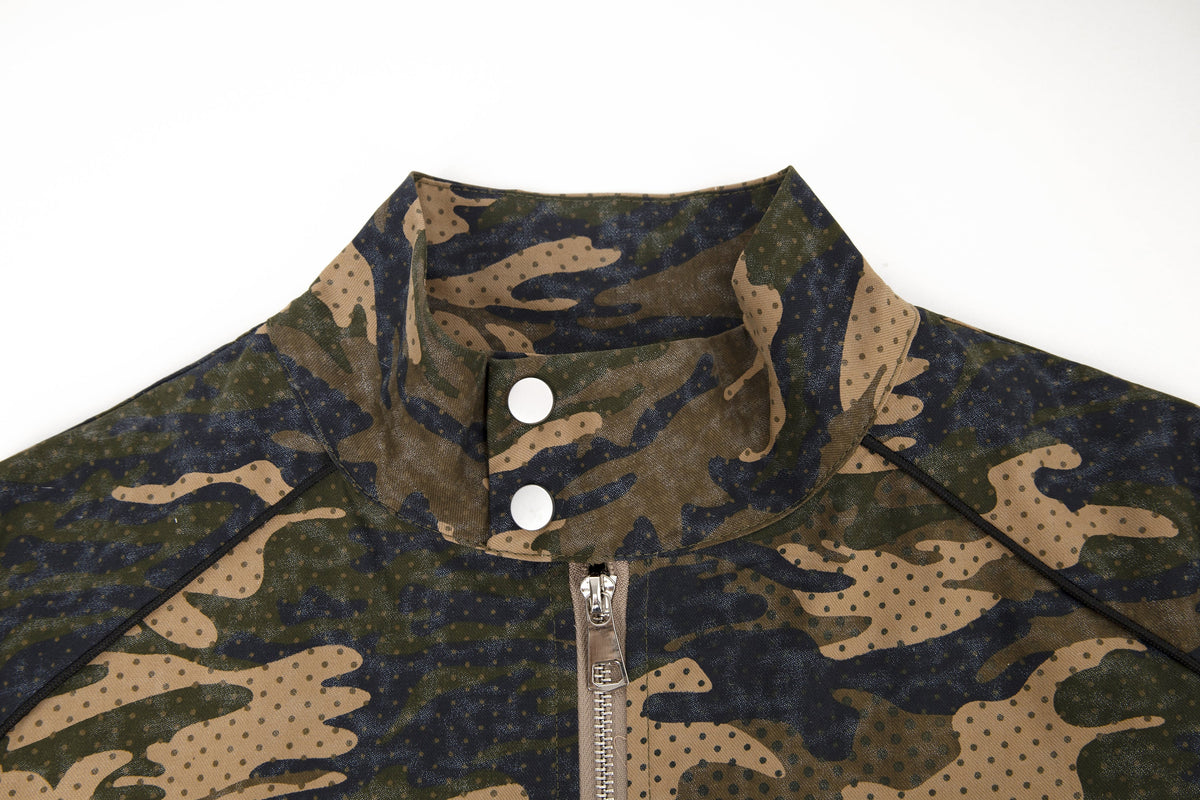 VERBLEE CAMO FLAG PATCH ZIP JACKET; Camo; garment construction detail