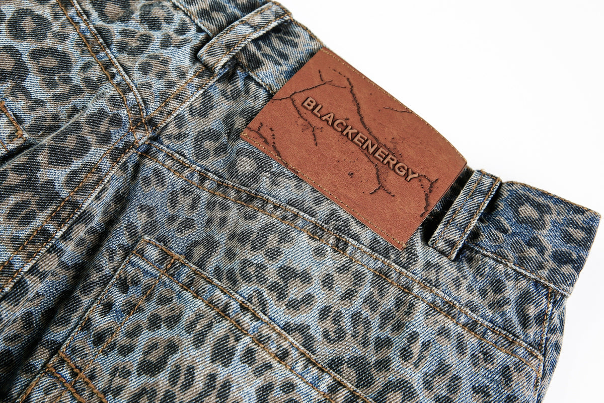 BLACK ENERGY LEOPARD PRINT BARREL JEANS; Blue; garment construction detail