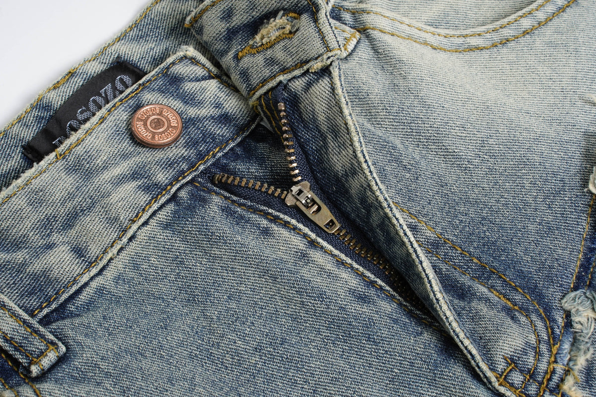 BOSOZO DISTRESSED PATCHWORK WIDE LEG JEANS; Blue; garment construction detail