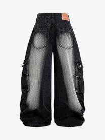 BOSOZO OVERSIZED CARGO POCKET JEANS; Black; back view