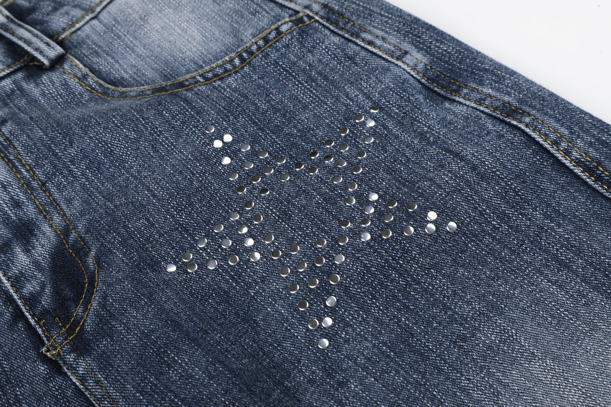GEESAS RHINESTONE STAR JEANS; Blue; design detail