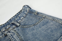 GEESAS MULTI POCKET BAGGY BARREL JEANS; Blue; garment construction detail