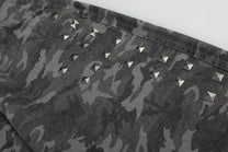 GEESAS CAMO CURVED JEANS; Gray; design detail