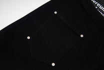 KENVIBE BOLD WAIST LETTER JEANS; Black; garment construction detail