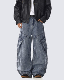 MEBXX WASHED PANEL CARGO JEANS; Blue; model view