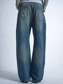NO E MOSEN PYRAMID STUD WASHED JEANS; Blue; model view