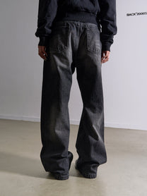 NO E MOSEN PYRAMID STUD WASHED JEANS; Black; model view
