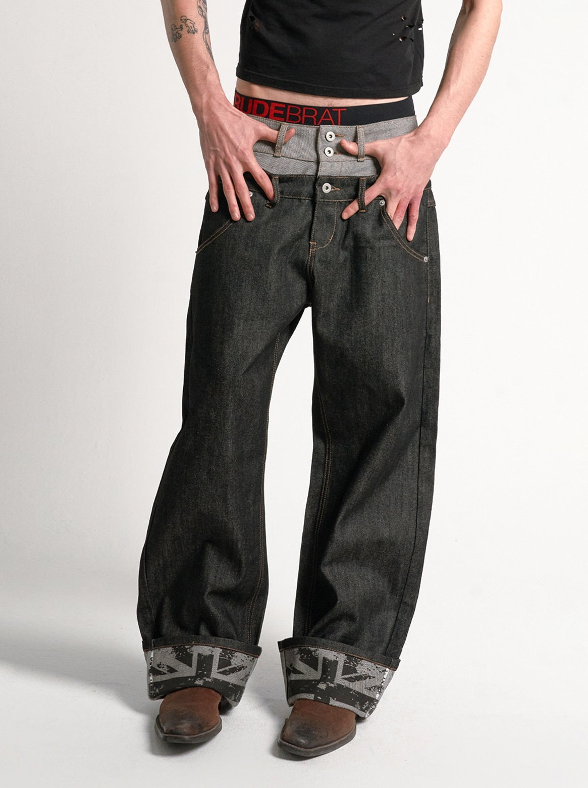 NO E MOSEN DOUBLE WAIST WIDE LEG JEANS; Black; model view
