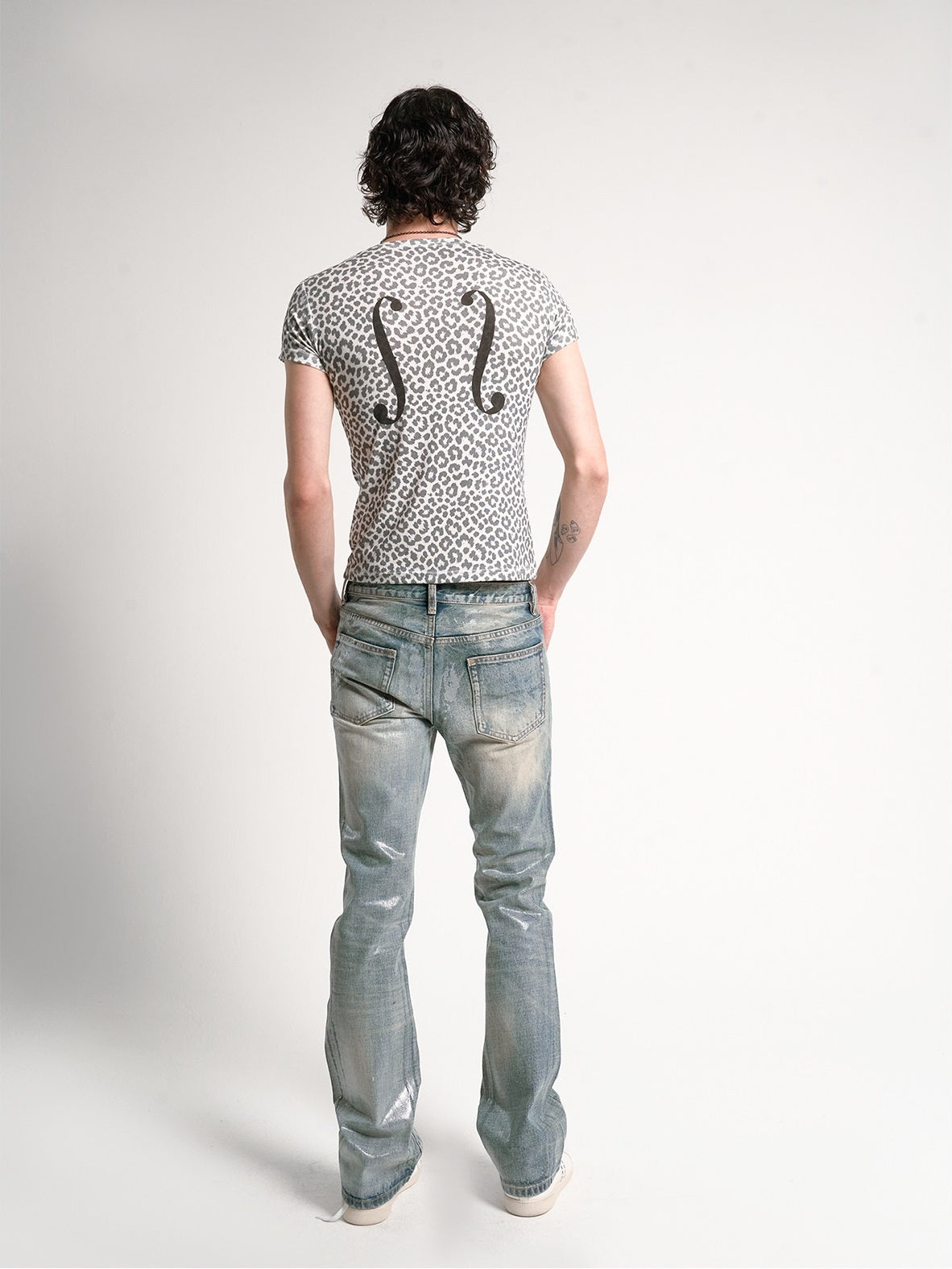 NO E MOSEN FADED BLUE FLARED JEANS; Blue; model view