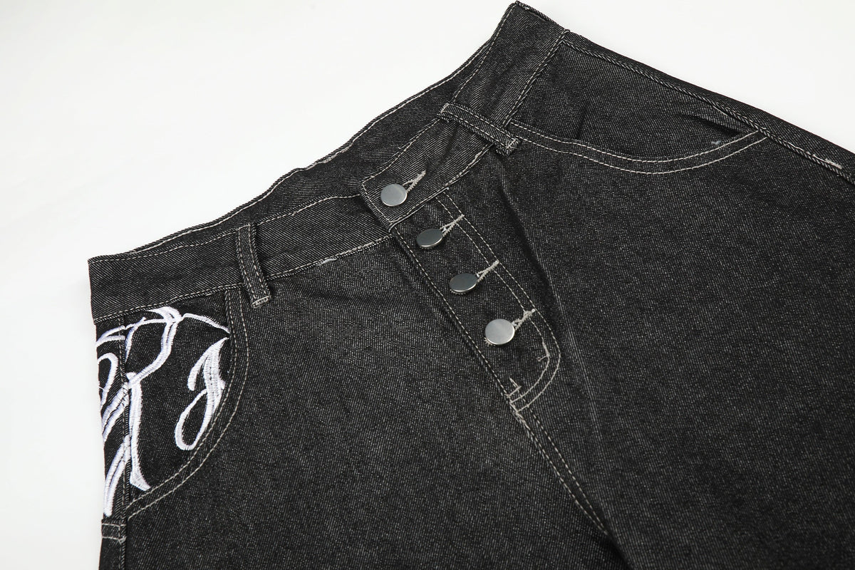 SEVEERS SCRIPT WAIST BAGGY JEANS; Black; design detail