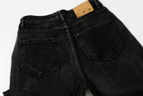 UNF CURVED SEAM WASHED JEANS; Black; garment construction detail