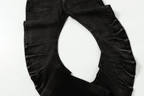 UNF CURVED SEAM WASHED JEANS; Black; garment construction detail