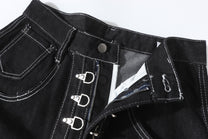 UNF BUTTON RAW BAGGY BARREL JEANS; Black; garment construction detail