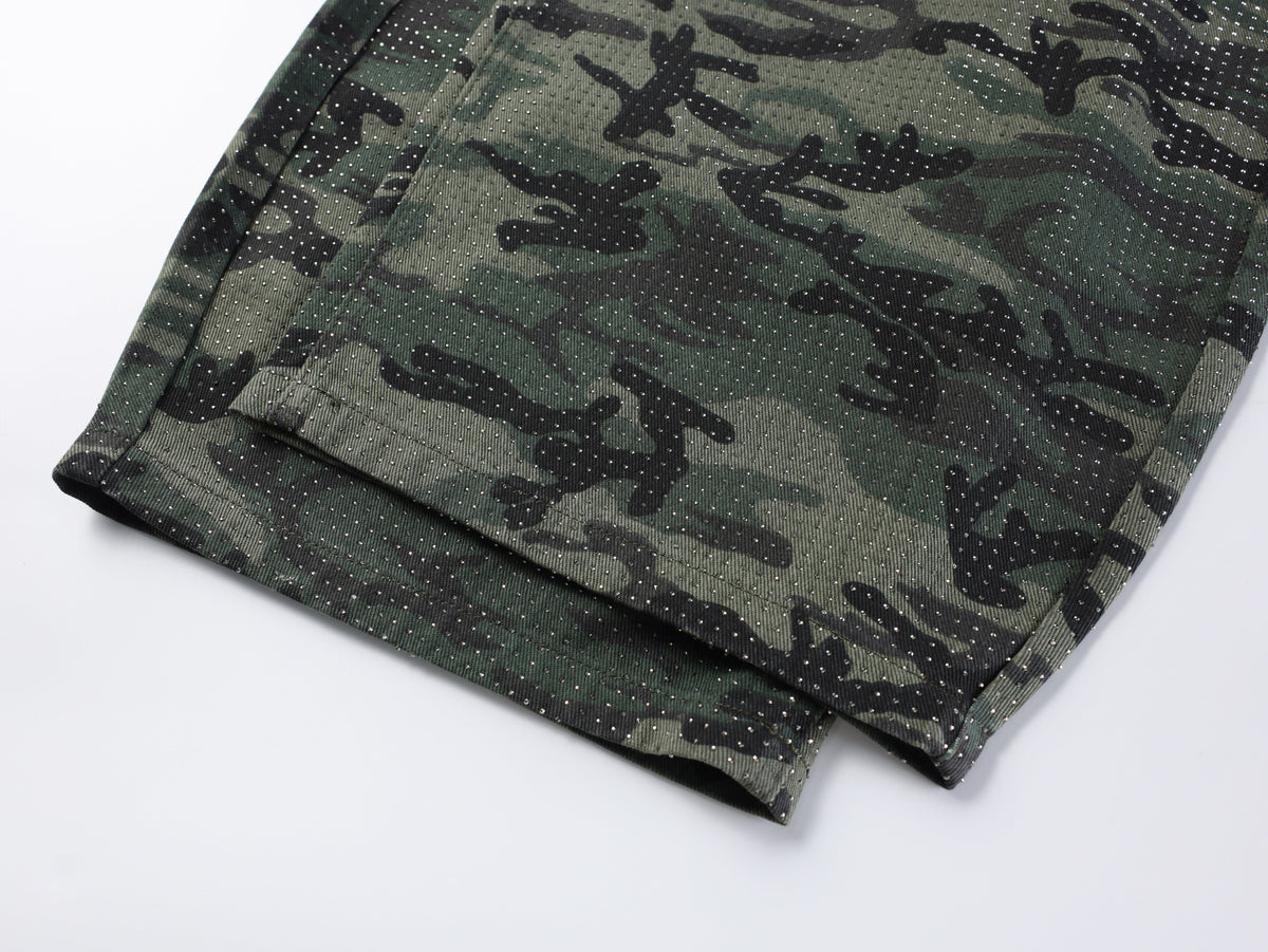 VLEX OFFICIAL RHINESTONE CAMO BAGGY BARREL JEANS; Camo; garment construction detail