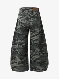 VLEX OFFICIAL RHINESTONE CAMO BAGGY BARREL JEANS; Camo; back view