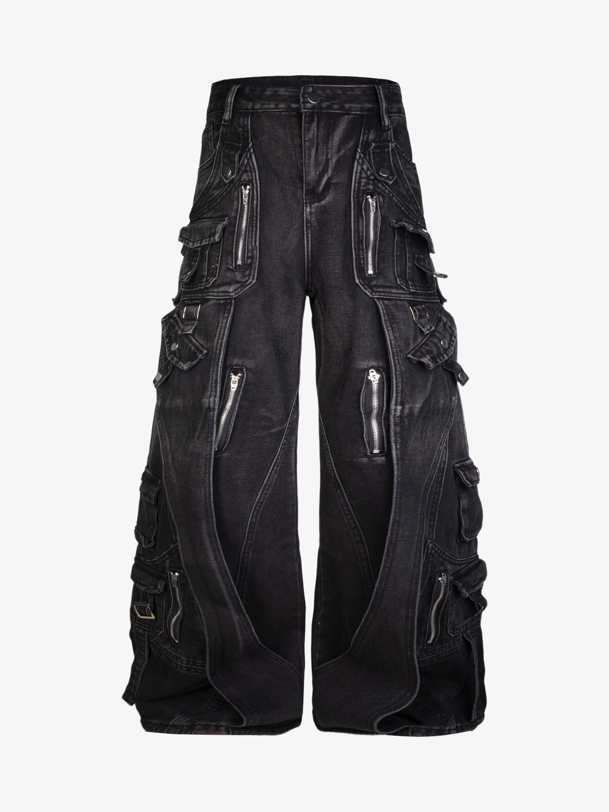 ZHANLAI LAYERED CARGO PANEL JEANS; Black; front view