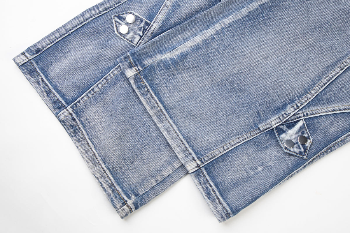 ZHANLAI MULTI POCKET CARGO JEANS; Blue; design detail