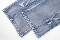 ZHANLAI MULTI POCKET CARGO JEANS; Blue; design detail