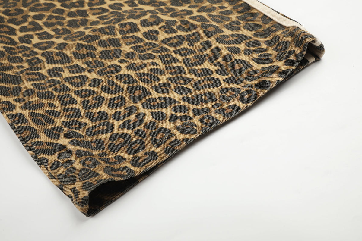 BLACK ENERGY LEOPARD PRINT SIDE STRIPE SWEATPANTS; Brown; garment construction detail