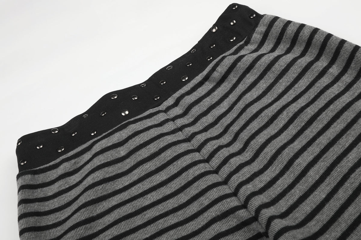 BLACK ENERGY STUDDED STRIPE BAGGY SWEATPANTS; Gray; design detail