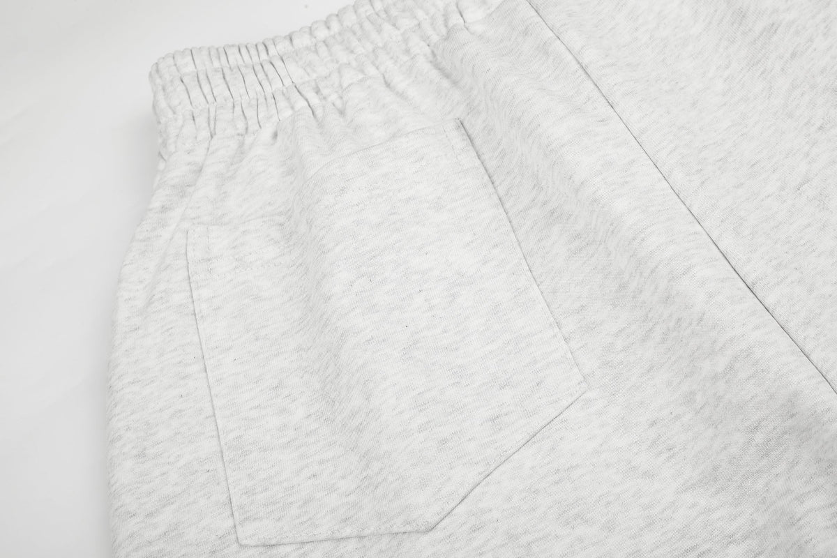 DC NAPOLEON GRAPHIC DRAWSTRING SWEATPANTS; Light Gray; garment construction detail