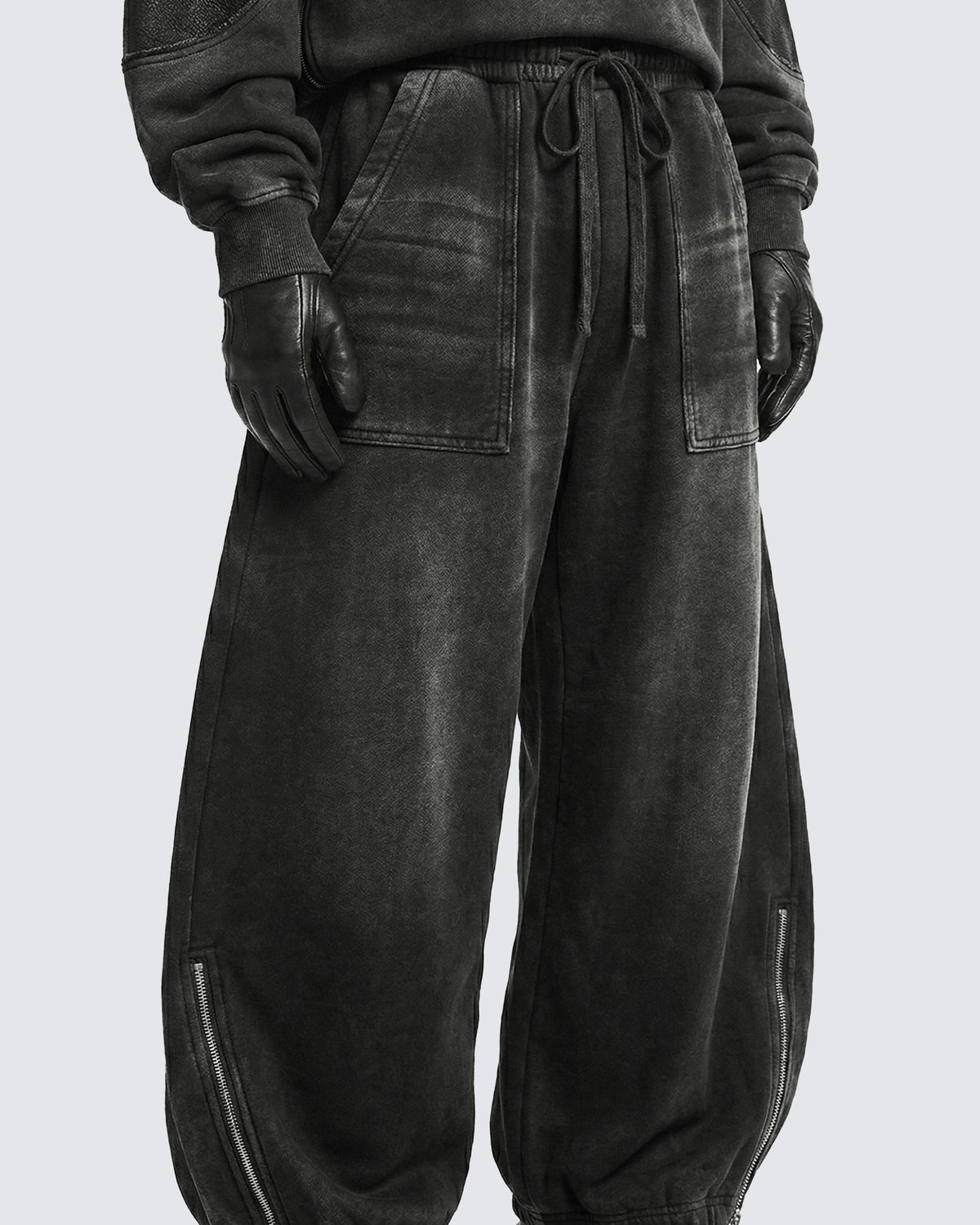 GUO WEAR WASHED ZIP HEM PANTS; Gray; model view