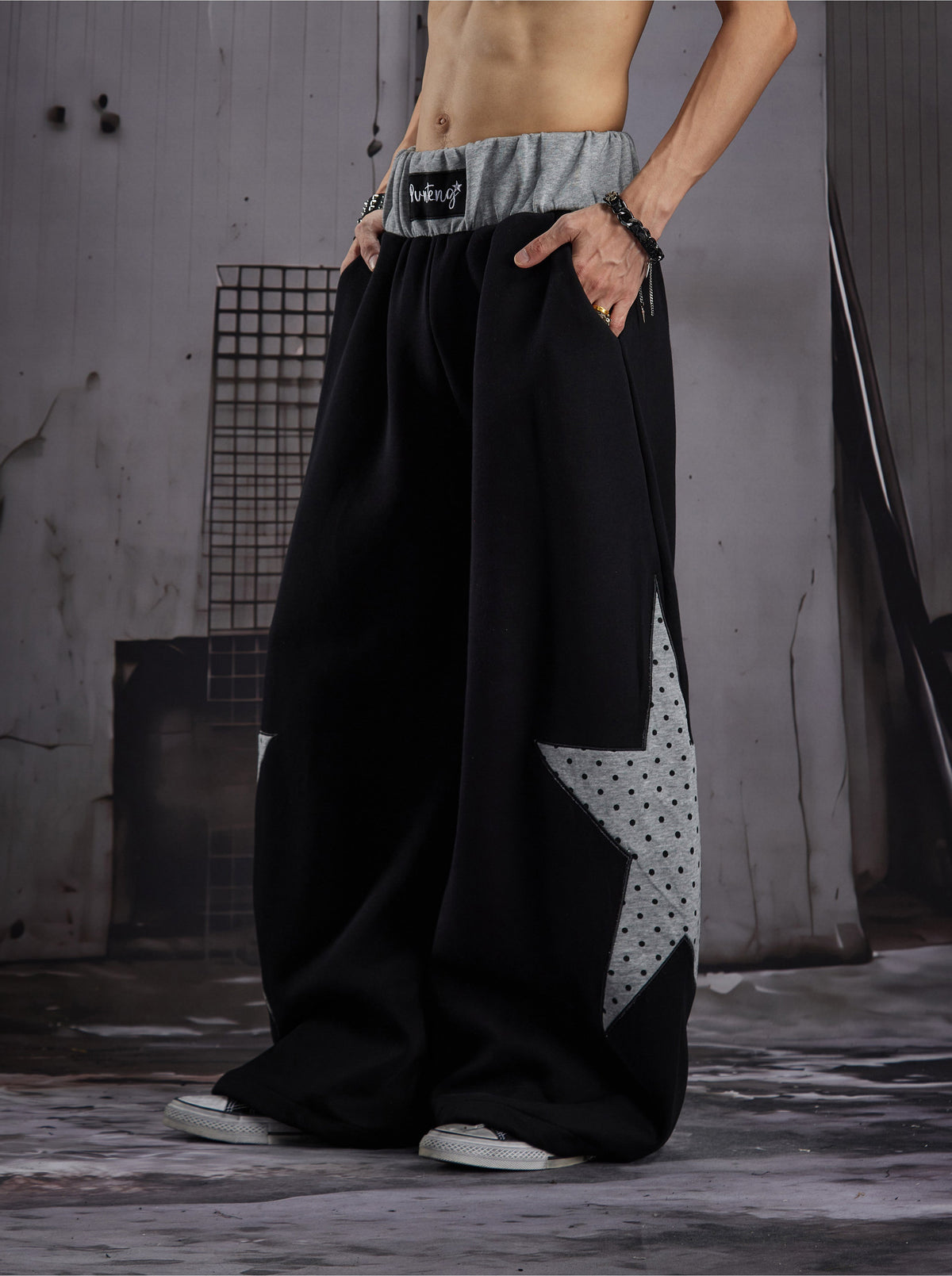 LLF STAR PANEL CONTRAST SWEATPANTS; Black; model view