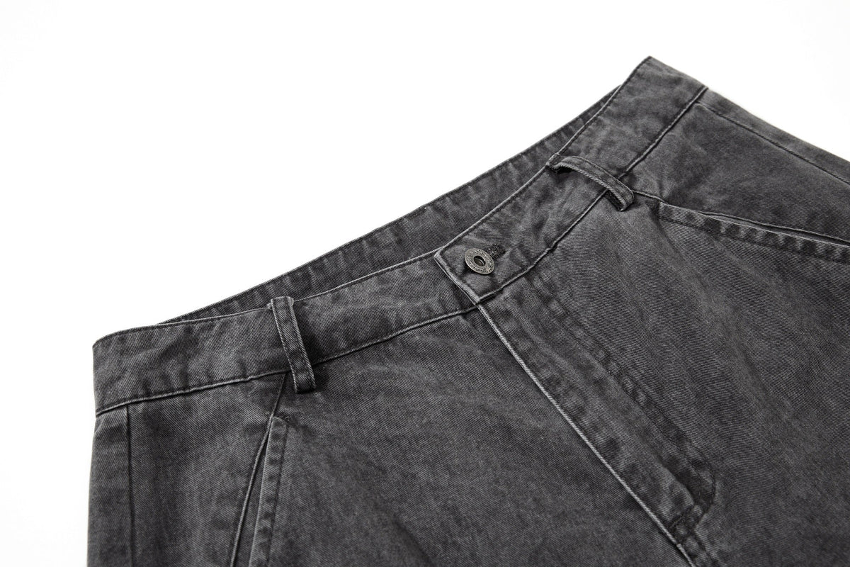 OREETA ANGLED POCKET CARGO PANTS; Black; garment construction detail