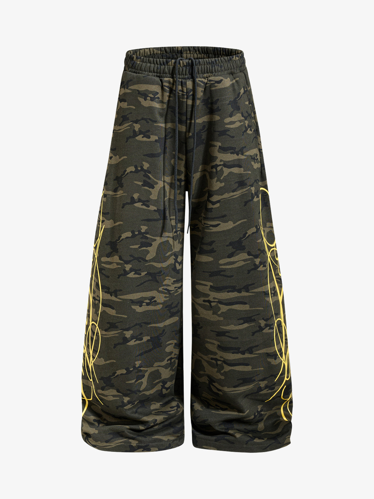 SKATE PARK CAMO DRAWSTRING BAGGY SWEATPANTS; Camo; front view