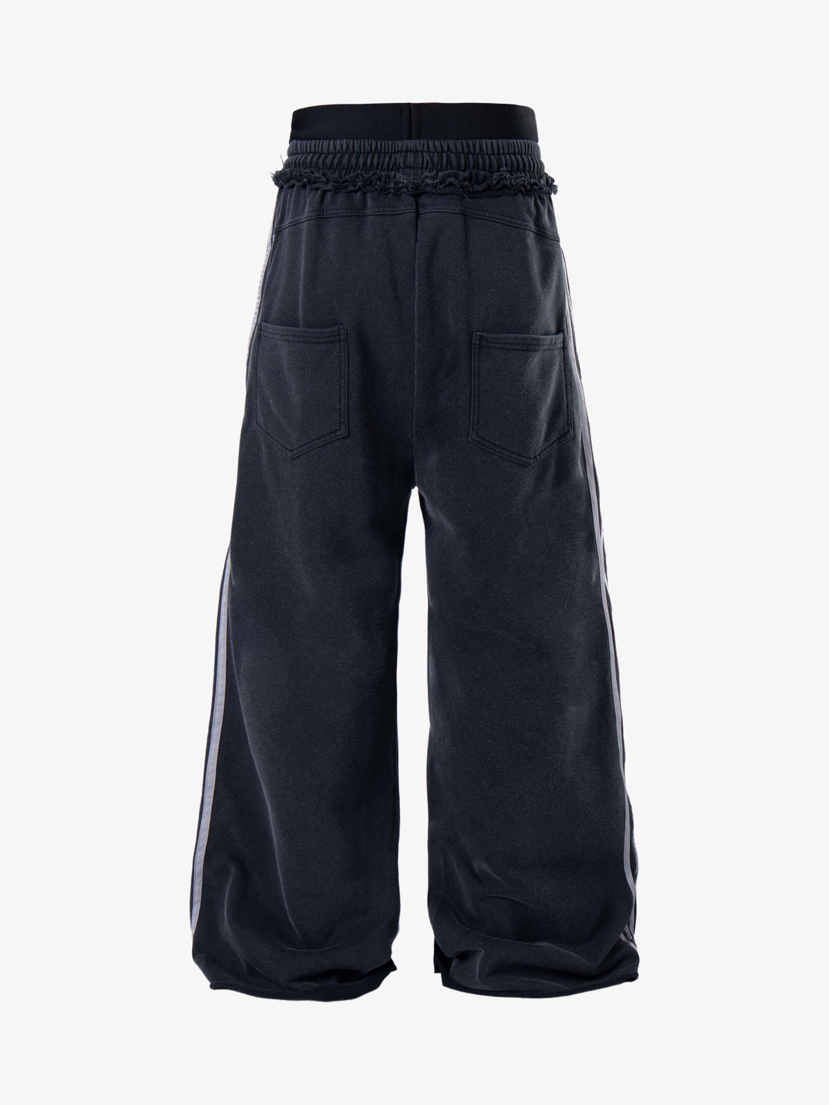 ZHANLAI SCRIPT PANEL WIDE SWEATPANTS; Black; back view
