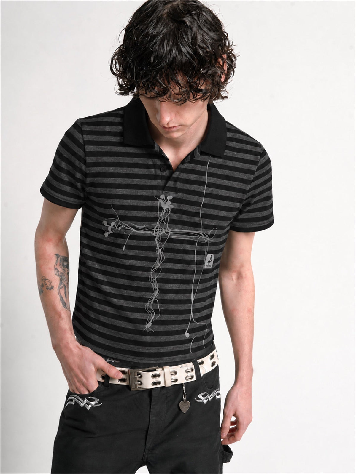 PAIKI HEADPHONE CROSS STRIPED POLO SHIRT; Black; model view