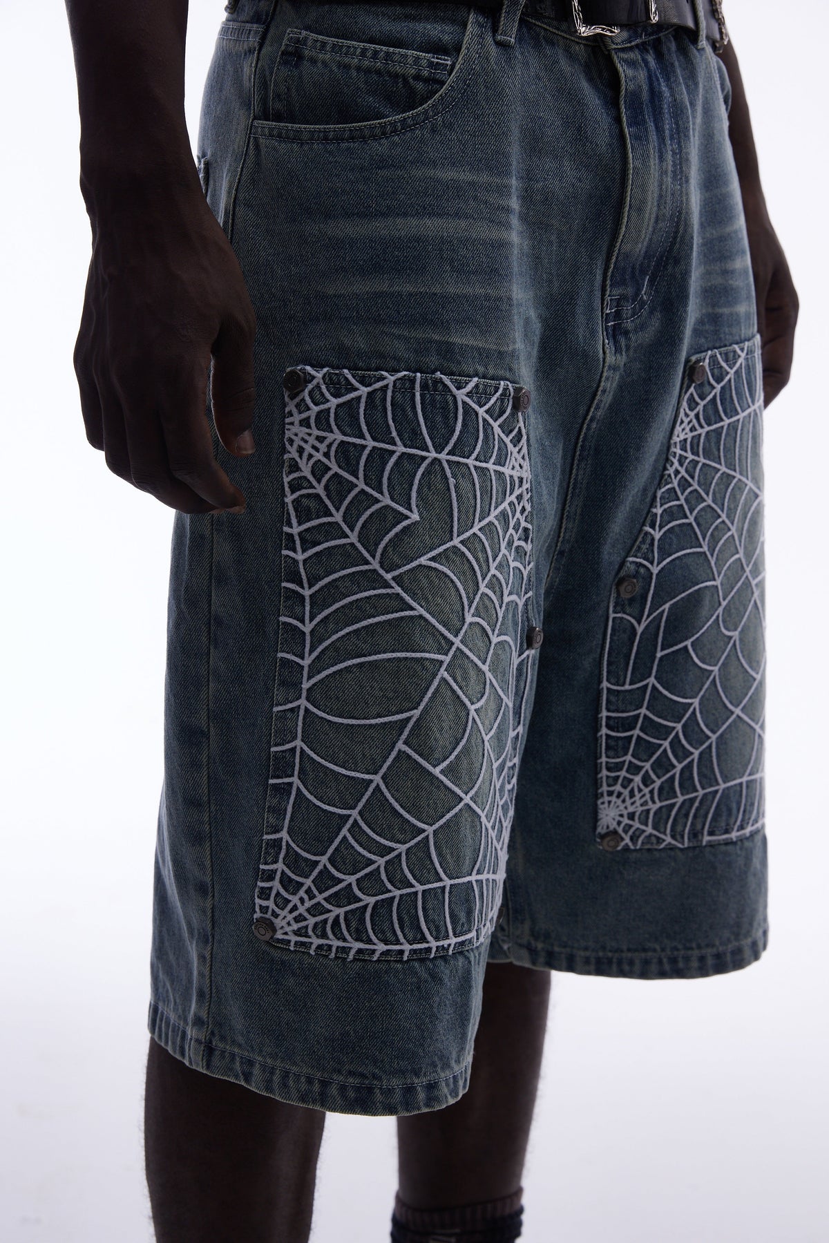 ATSF30 WASHED LONG JORTS; Blue; model view