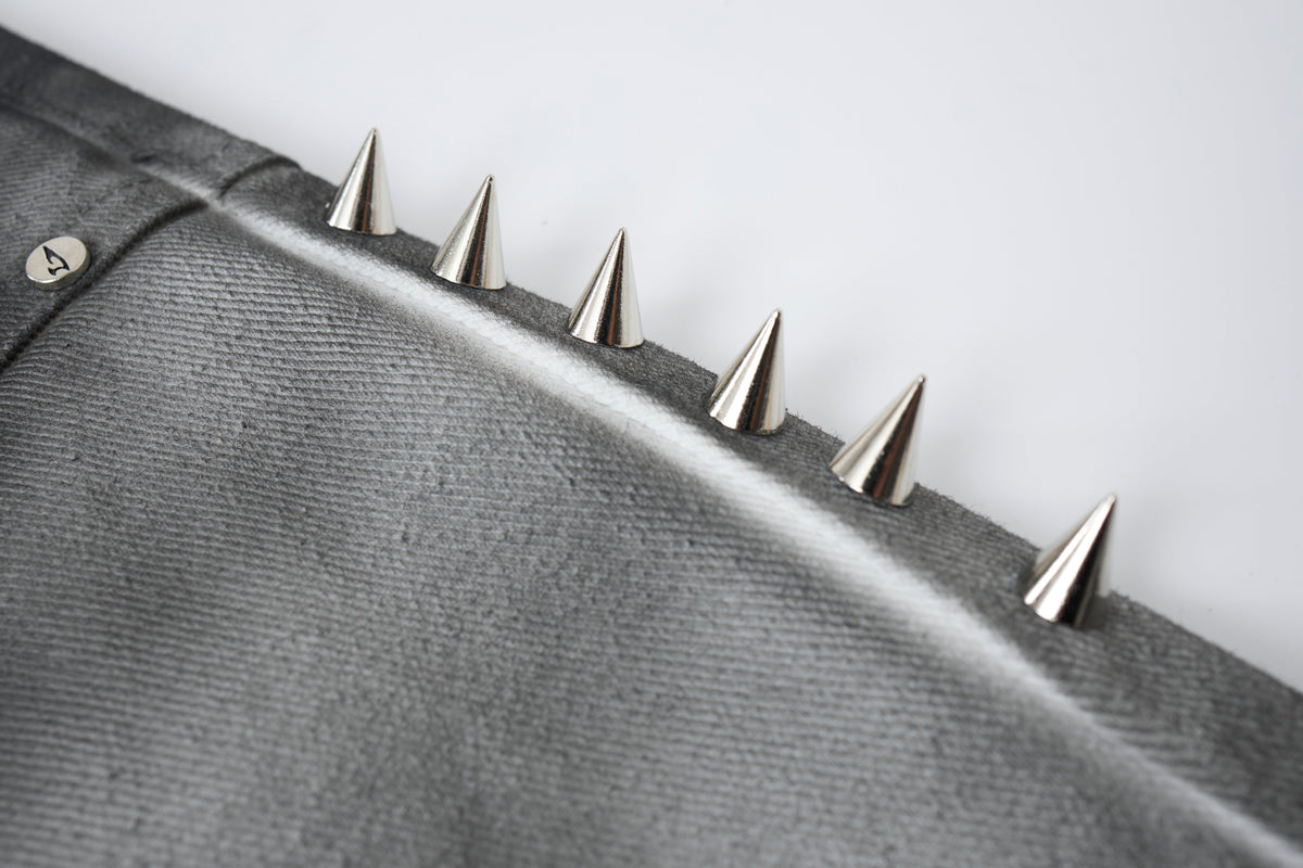 ATSF30 WASHED CARGO POCKET JORTS; Gray; design detail