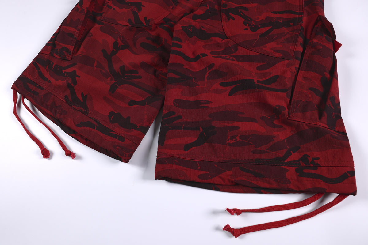 CHAOGU CAMO UTILITY SHORTS; Red Camo; garment construction detail