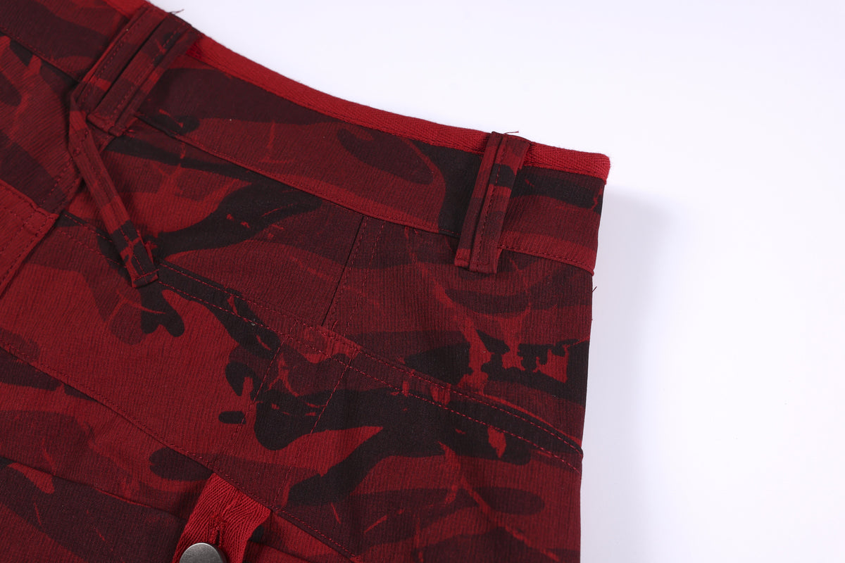 CHAOGU CAMO UTILITY SHORTS; Red Camo; garment construction detail