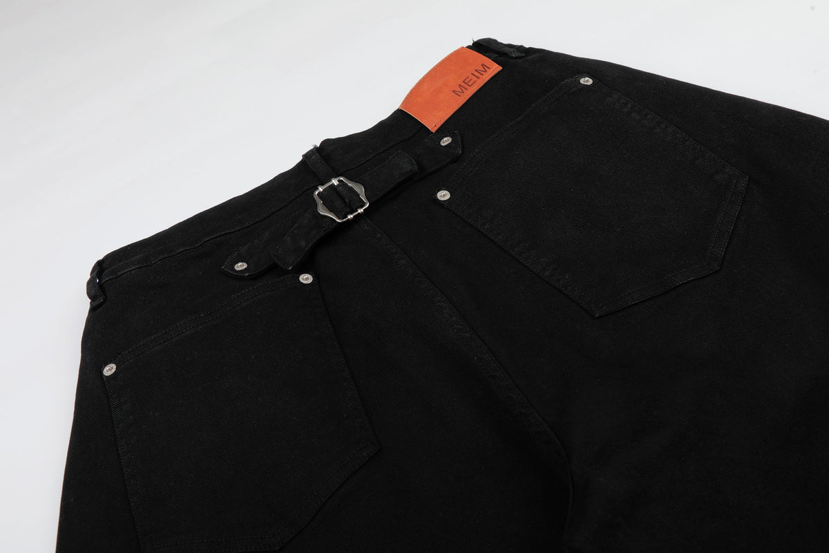 MEIM CLIP STRAP JORTS; Black; garment construction detail