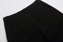 REHTRELT RIVET ZIP PANEL SHORTS; Black; design detail