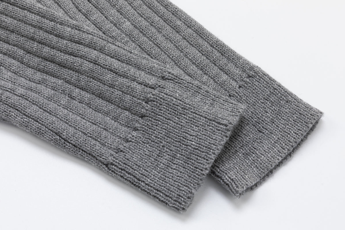 RESTARALL RIBBED PHOTO COLLAGE SWEATER; Gray; garment construction detail