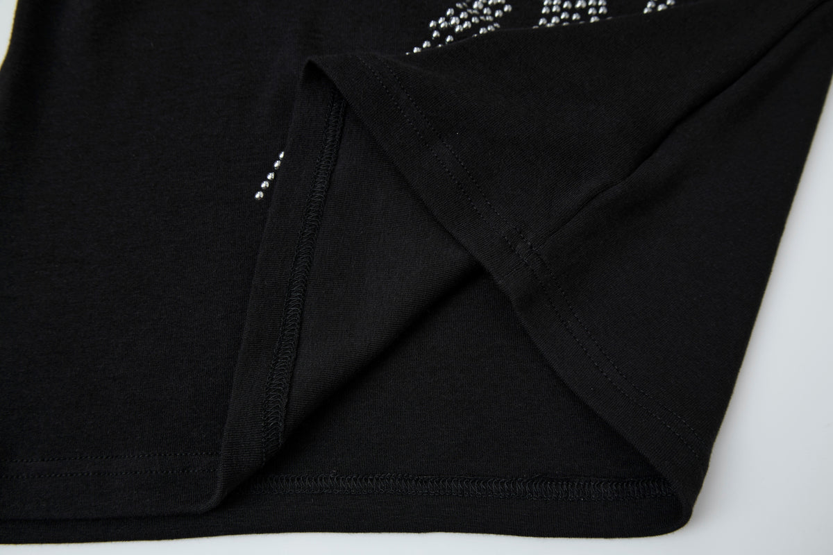 ATSF30 DRAGON PRINT ZIP NECK SWEATSHIRT; Black; garment construction detail