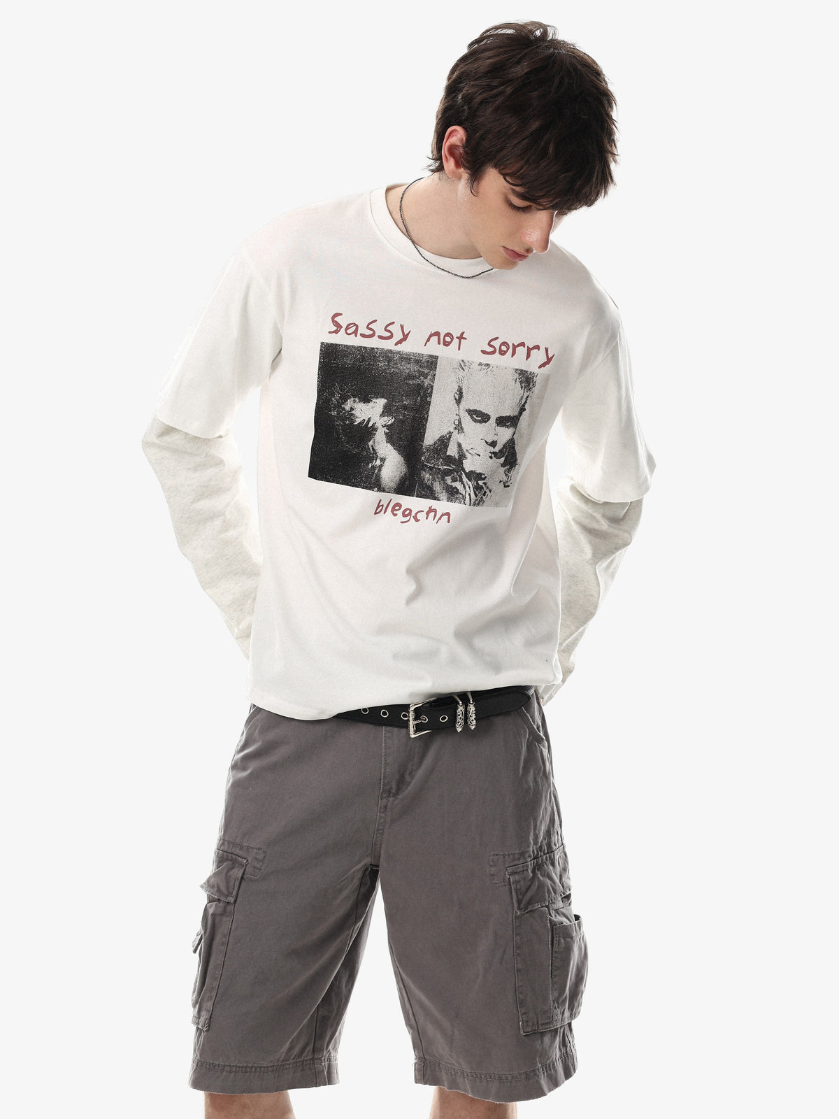 BLACK ENERGY PHOTO PRINT LAYERED SWEATSHIRT; White; model view