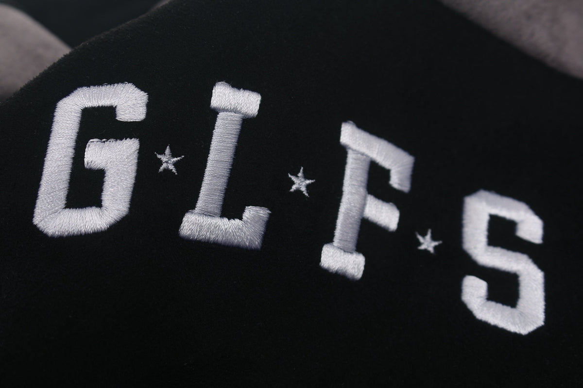 GLFS DIFFERENT LETTER GRAPHIC SWEATSHIRT; Black; design detail