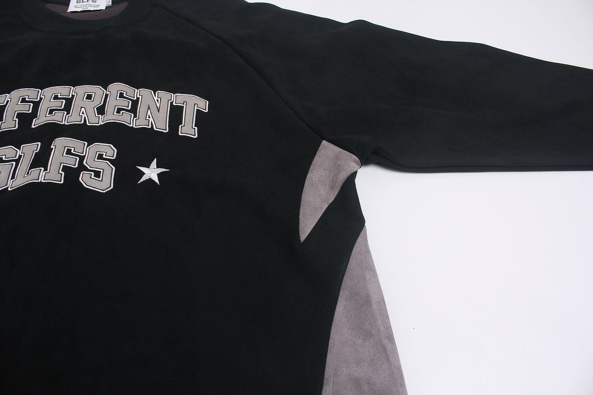 GLFS DIFFERENT LETTER GRAPHIC SWEATSHIRT; Black; design detail