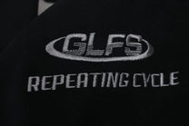 GLFS CONTRAST STRIPE RAGLAN SWEATSHIRT; Black; design detail